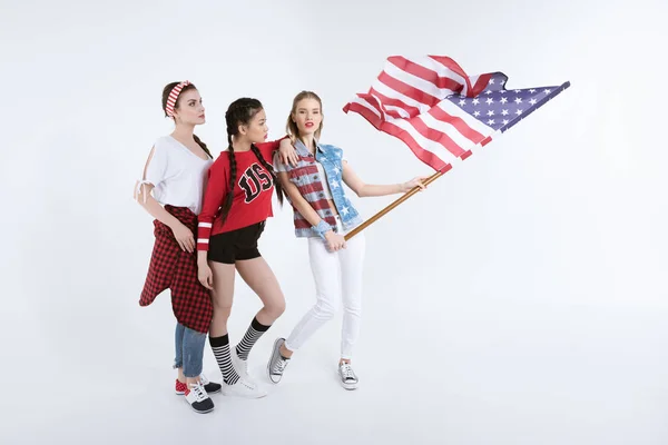 Girls posing with american flag — Stock Photo, Image