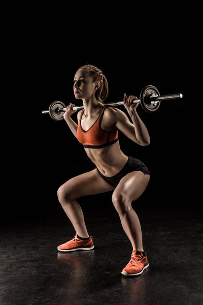 Sportswoman 바 벨 훈련 — 스톡 사진