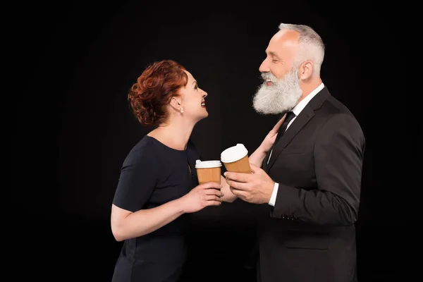 Homme et femme riant ensemble — Photo