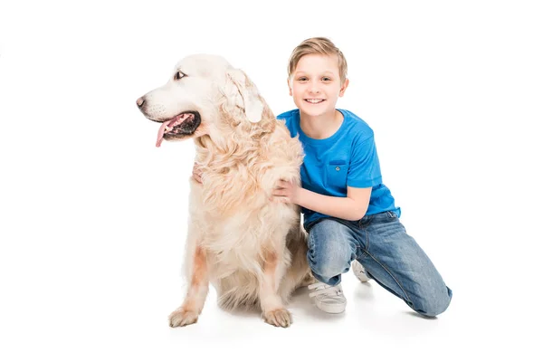 Kleiner Junge mit Hund — Stockfoto