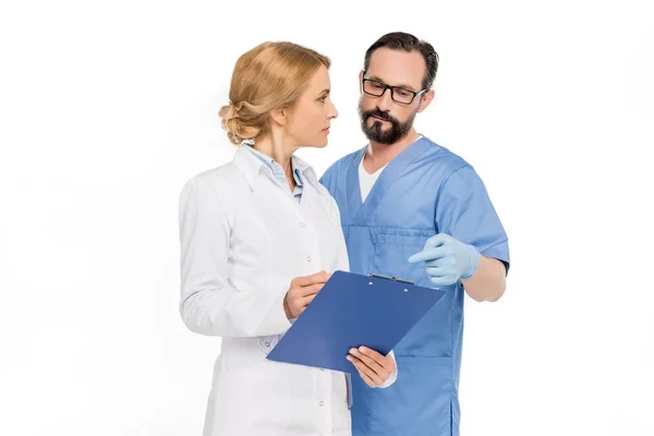 Doctors discussing diagnosis — Stock Photo, Image