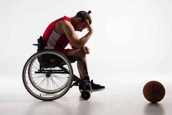 Pensive disabled sportsman — Stock Photo, Image