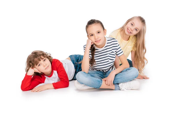 Group of friends lying on floor — Stock Photo