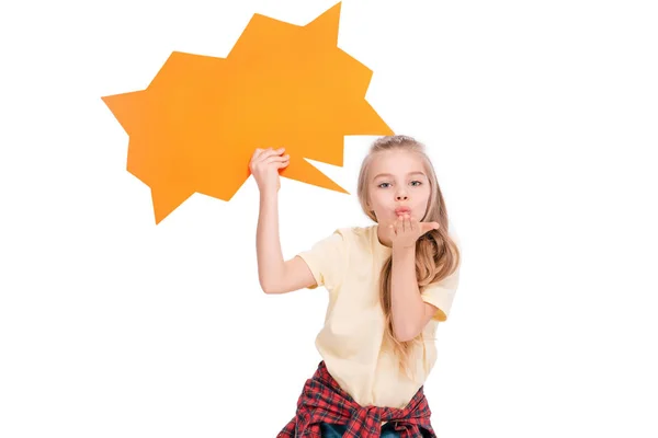 Niño sosteniendo burbuja del habla - foto de stock