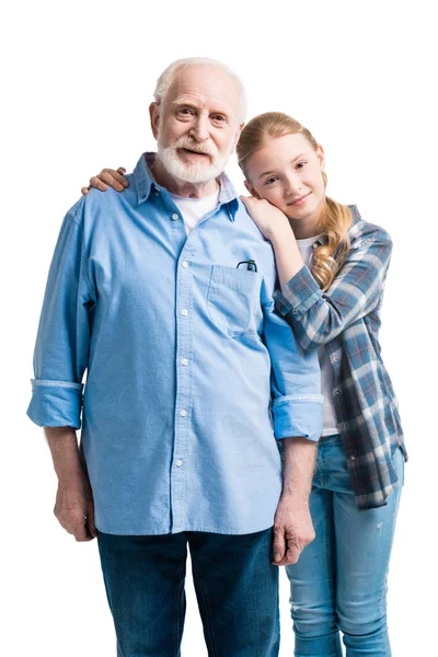 Grand-père et petite-fille câlins — Photo de stock