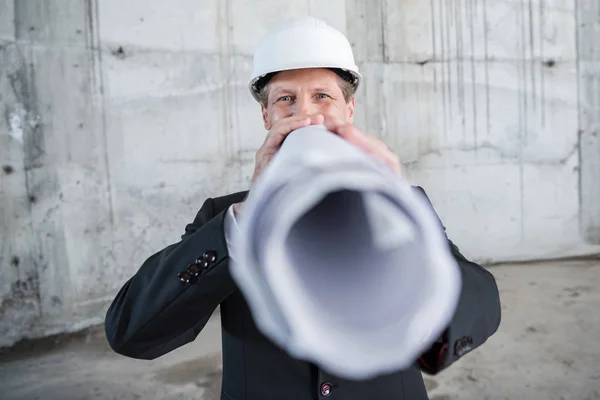 Professioneller Architekt bei der Arbeit — Stockfoto