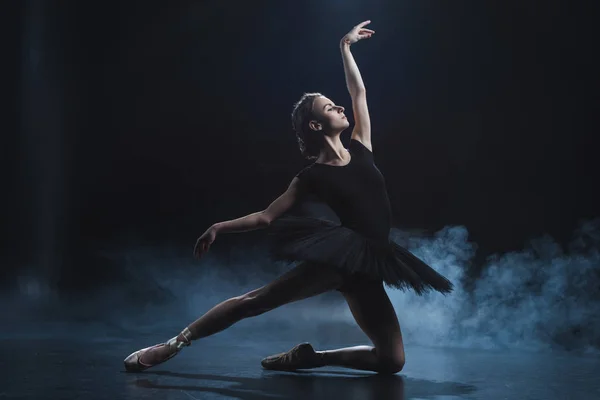 Elegante Ballerina — Stockfoto