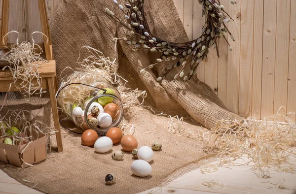 Œufs de poulet et de caille — Photo de stock