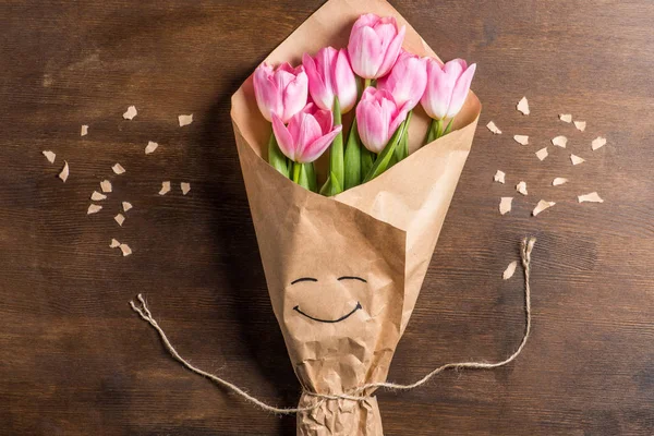 Pink tulips bouquet — Stock Photo