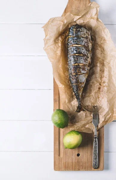 Baked fish with lime
