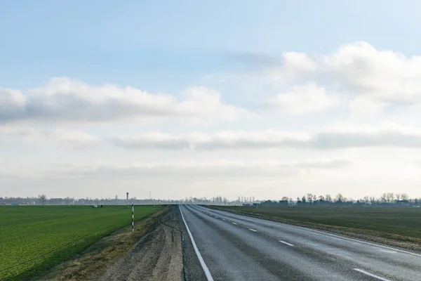 Fragment Van Avondhemel Met Bewolking Bij Zonsondergang — Stockfoto