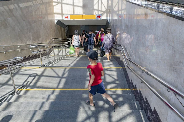 Scale Passaggio Sotterraneo Alla Stazione Ferroviaria — Foto Stock