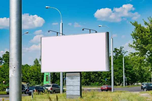 Banner Publicitario Pie Cerca Carretera — Foto de Stock