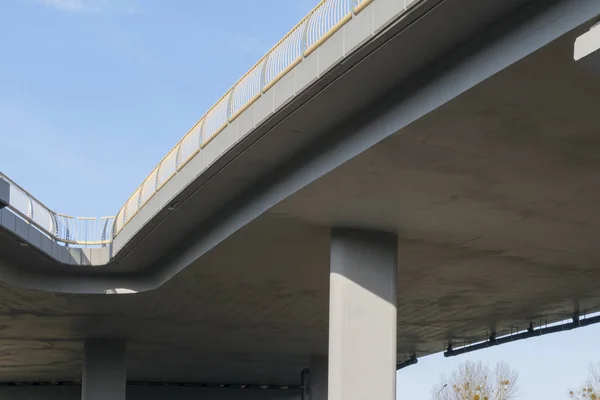 Fragment of a new road overpass — Stock fotografie