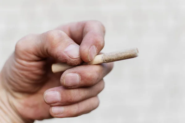 Hand Working Man Holding Old Cigarette — Stock Photo, Image