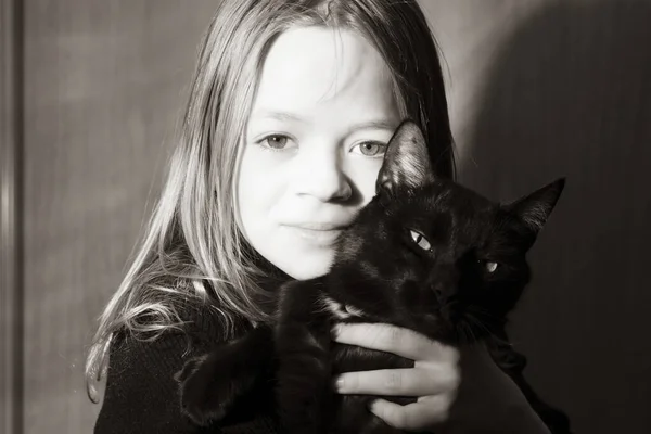 Black White Photo Girl Black Cat Home — ストック写真