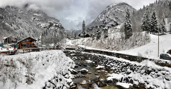 Paisagem de inverno nos alpes — Fotografia de Stock