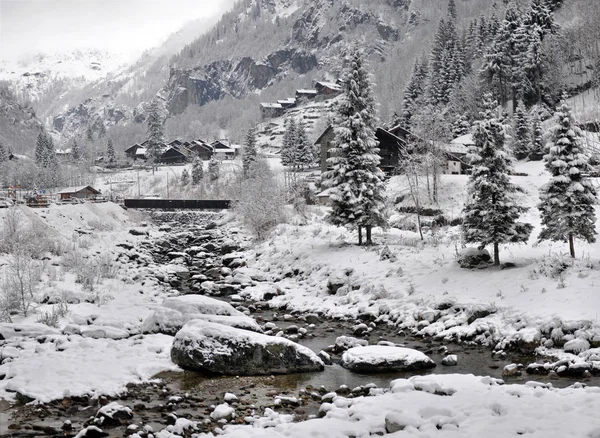 Зимовий пейзаж в Альпах — стокове фото