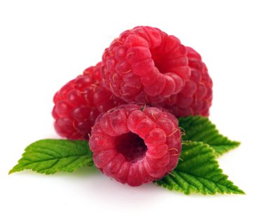 Ahududu yaprakları ile 