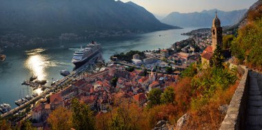 Kotor Old Town, Kotor, Karadağ, 15 Ağustos 2017, havadan görünümü