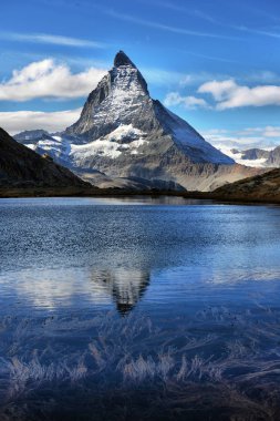 Riffelsee Gölü Zermatt Canton, Vala içinde MT Matterhorn yansıyan