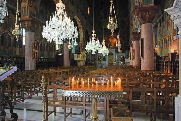 Интерьер Греческой православной церкви — стоковое фото