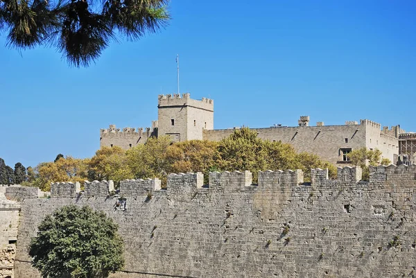 Rhodos landmark stormästare palace — Stockfoto