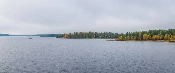 Höstens Vattenlandskap Vid Ladogasjön Fall Färg Skog Sjön Kusten — Stockfoto