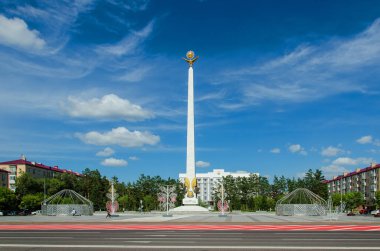 Kazakistan Bağımsızlık Cumhuriyeti Stela 'sı. Kazakistan, Karaganda Şehri