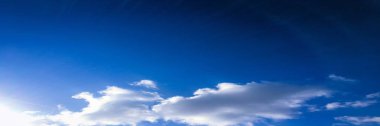 Clouds.Blue gökyüzü.