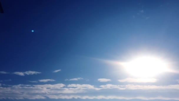 Nubes. Cielo azul . — Vídeos de Stock