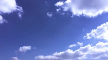 Clouds.Blue gökyüzü. 
