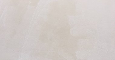 Eski boyalı duvar doku arka plan olarak. Beton duvar arka plan, beyaz boyalı duvar eski kırık. Arka plan beyaz boya.