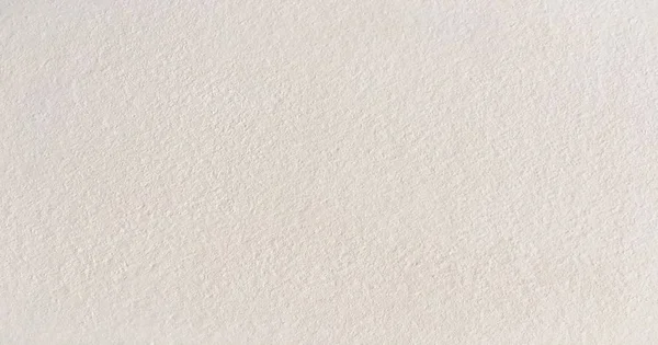 Grunzig bemalte Wandtextur als Hintergrund. Riss Beton Vintage Wand Hintergrund, alte weiß gestrichene Wand. Hintergrund weiße Malerei. — Stockfoto
