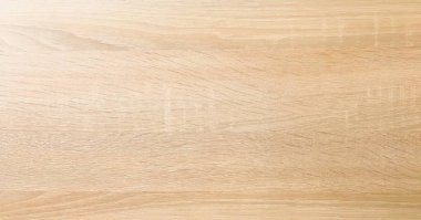 Arka plan olarak hafif yumuşak ahşap doku yüzeyi. Grunge ahşap ahşap masa desenli üst görünüm yıkadı.