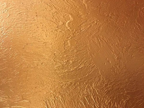 Gouden achtergrond papier, textuur is oude vintage noodlijdende effen gouden kleur met ruwe peeling grunge verf op randen. — Stockfoto