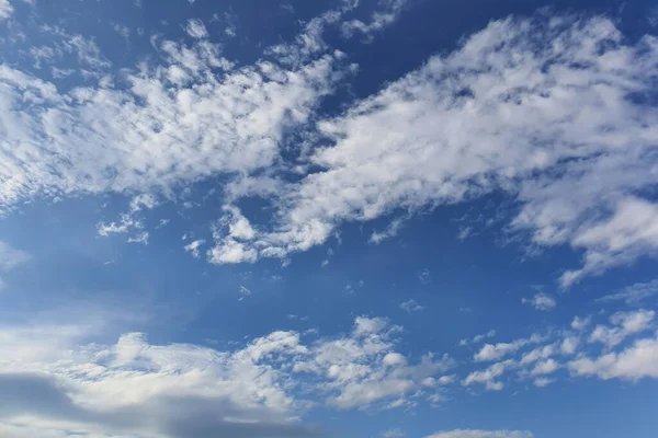 Clouds sky, blue background. cloud blue sky and sun. — Stock Photo, Image