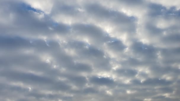 Awan Latar Belakang Biru Langit Langit Biru Dan Matahari — Stok Video