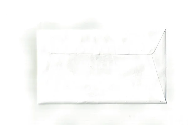 Beyaz Arka Planda Izole Edilmiş Beyaz Bir Zarf Boş Zarf — Stok fotoğraf