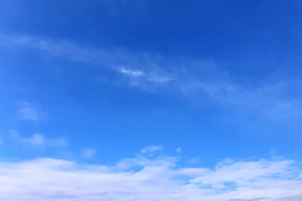 Wolken Blauwe Lucht Achtergrond Ontwerp Elementen Pantone Classic Blauw — Stockfoto