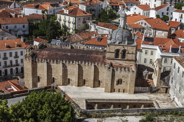 Coimbra, Portekiz eski taş Kilisesi