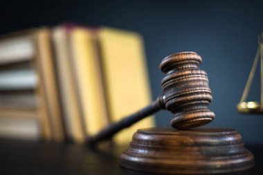 Hukuk ve adalet Tema. Hukuk tahta tokmak avukat, adalet kavramı, hukuk sistemi, Yargıç Hummer