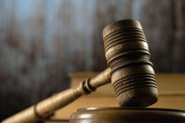 Avukat Danışma hukukun sembolü 