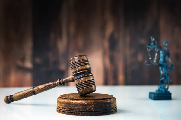 Fondo: fondos de pantalla abogados | Símbolo del derecho en el