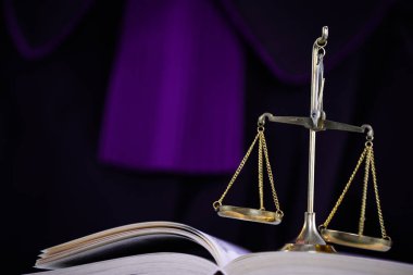 Adalet ölçeğini. Hukuk Tema