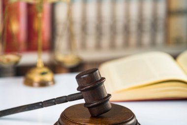 Hukuk ve adalet sembolleri - yasal hukuk kavramı görüntü. 