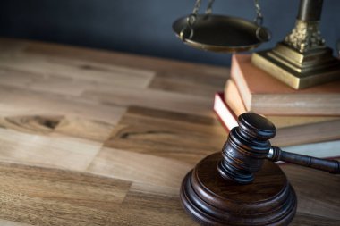 Hukuk ve adalet sembolleri - yasal hukuk kavramı görüntü. 