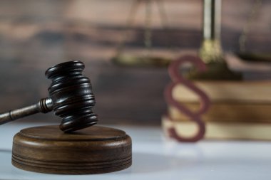 Hukuk Tema. Mahkeme kavramı