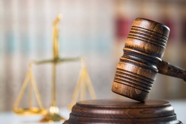 Hukuk Tema. Mahkeme kavramı