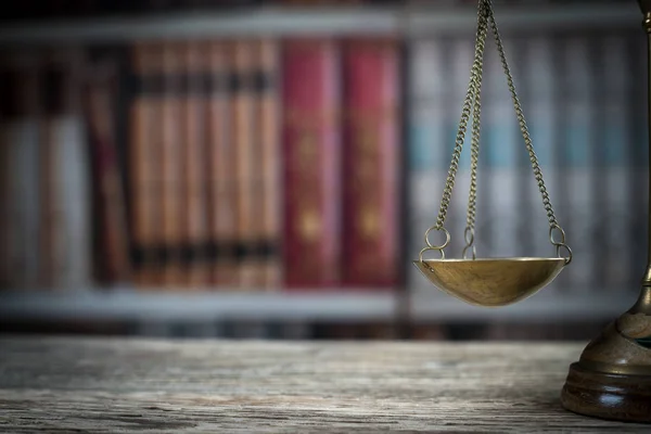 Hukuk Tema. Mahkeme kavramı